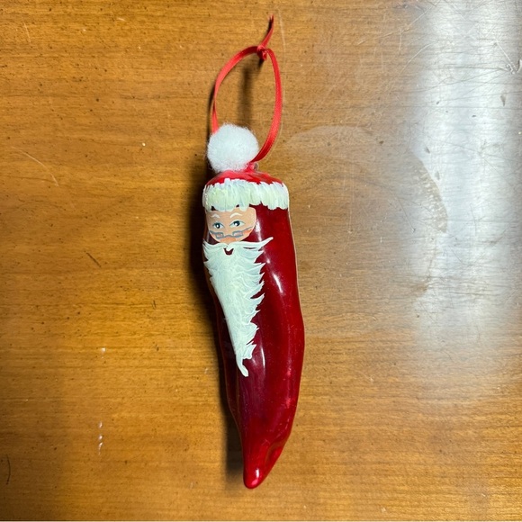 Eduardo Chili Pepper Santa Claus Ornament - Picture 7 of 7